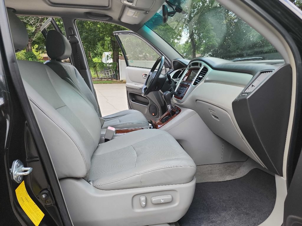 Used 2006 Toyota Highlander Limited AWD/4WD image 40