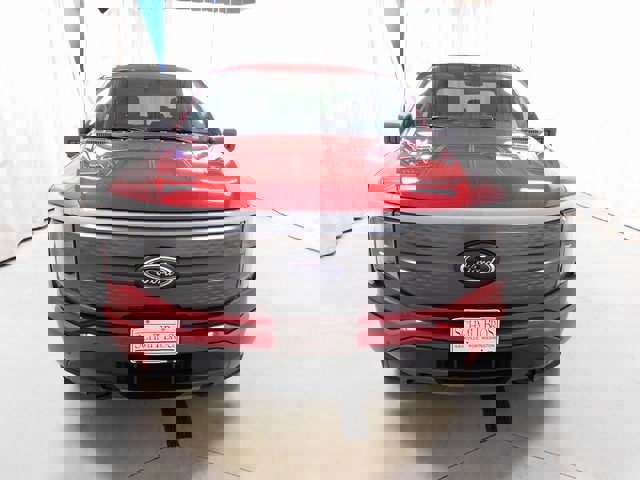 Used 2023 Ford F150 Lightning XLT image 4