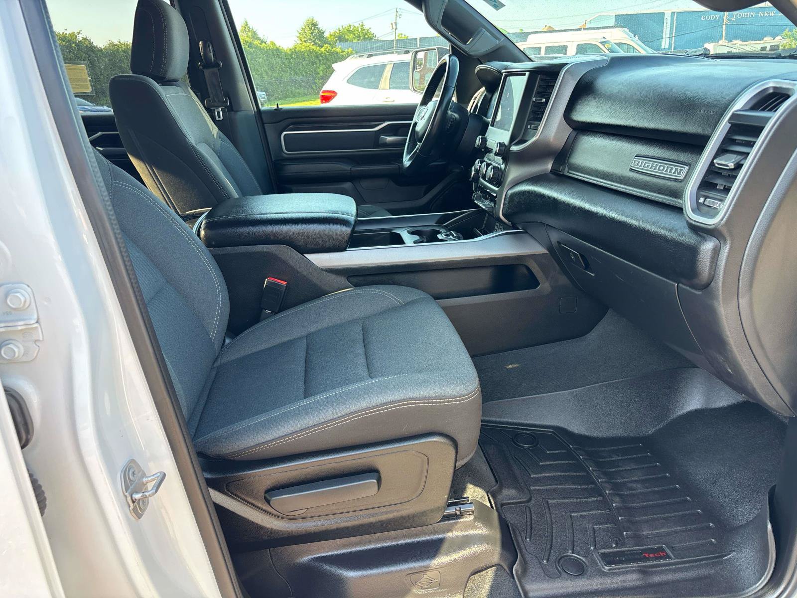 Used 2023 RAM 1500 Big Horn AWD/4WD image 14