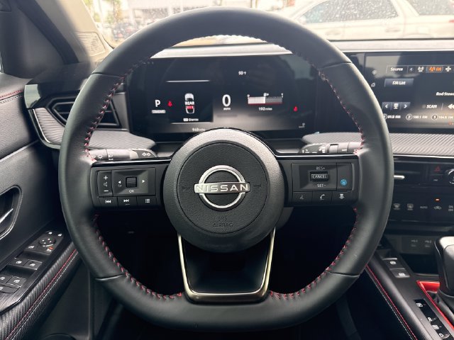 Certified 2025 Nissan Kicks SR w/ Illumination Package FWD image 15