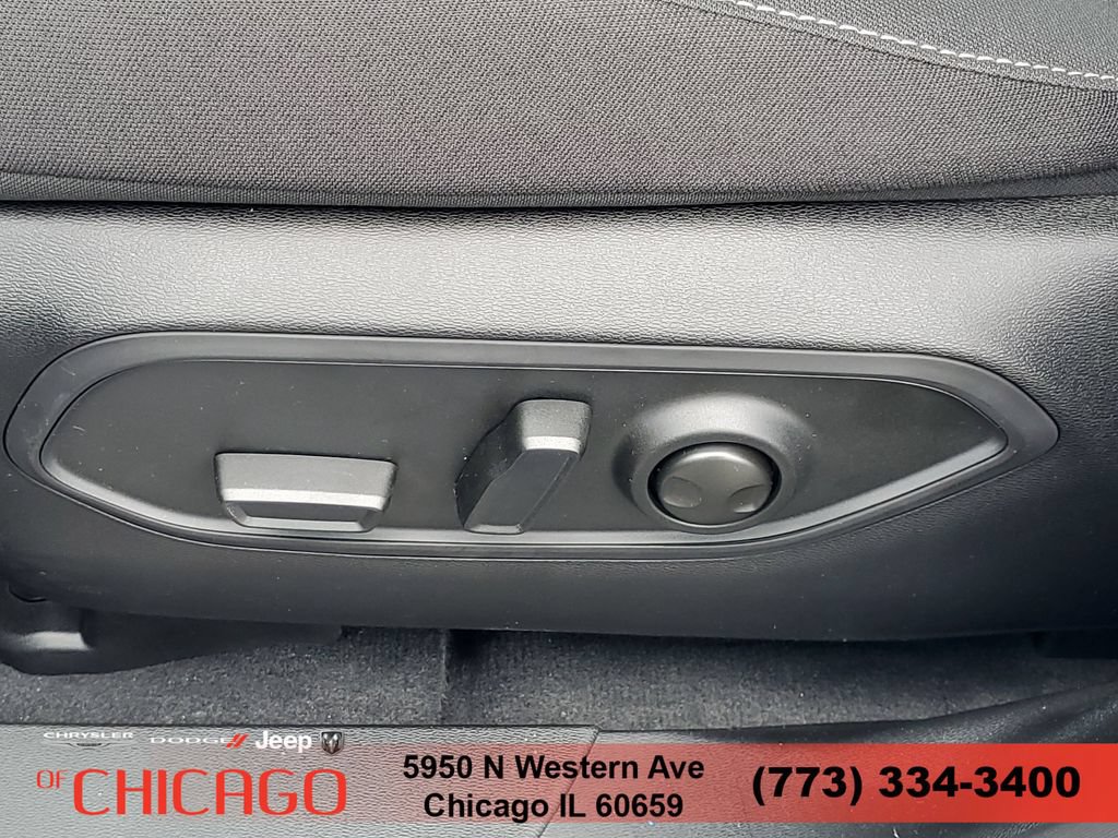 New 2026 Jeep Cherokee Laredo AWD/4WD image 18
