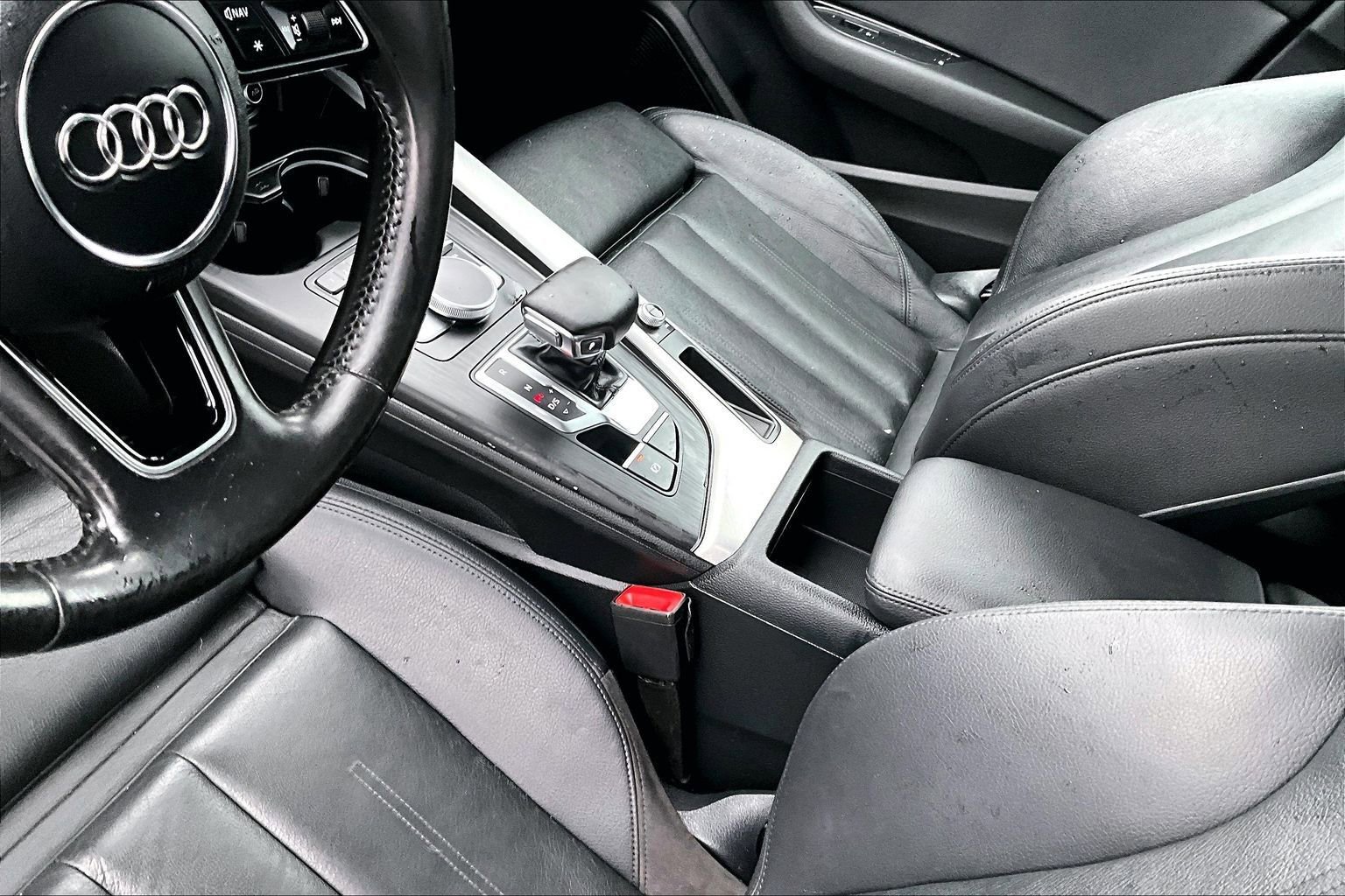 Used 2017 Audi A4 2.0T Prestige w/ Prestige Package image 18