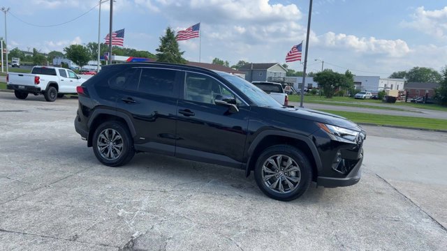 Used 2025 Toyota RAV4 XLE Premium AWD/4WD image 2