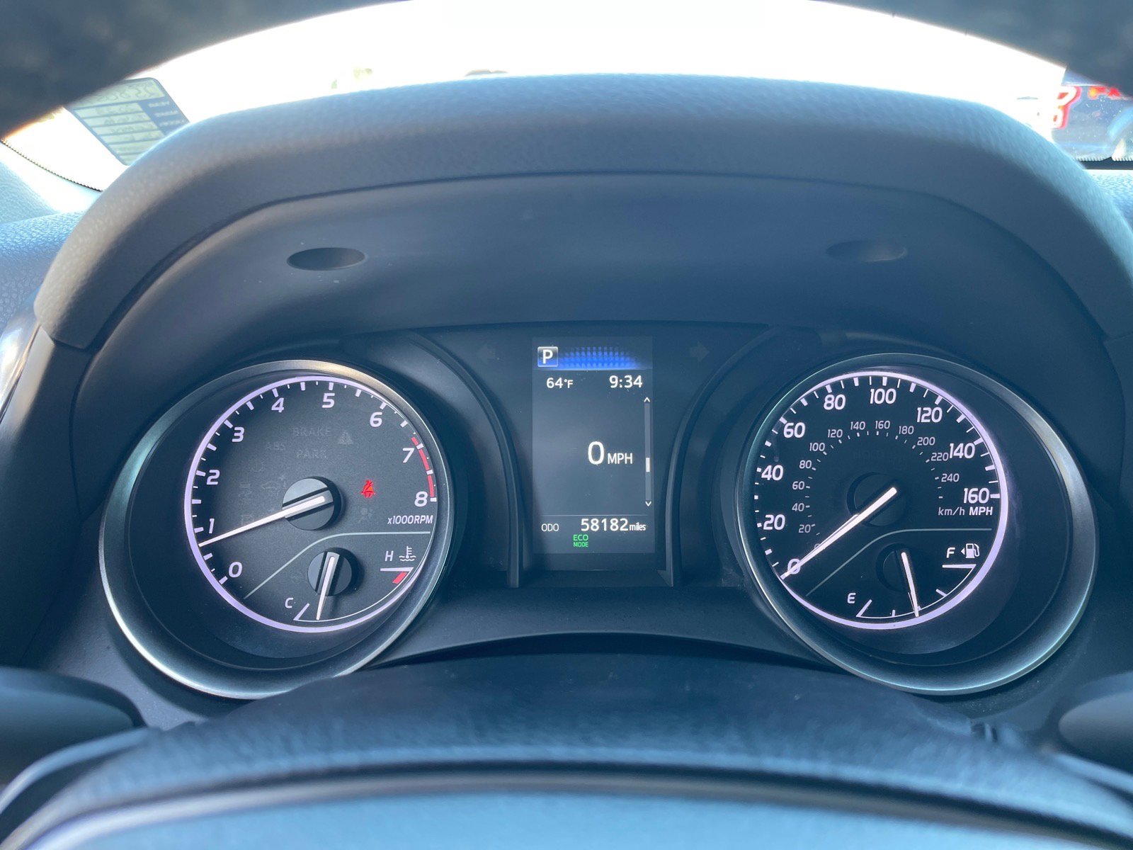 Used 2023 Toyota Camry SE image 4