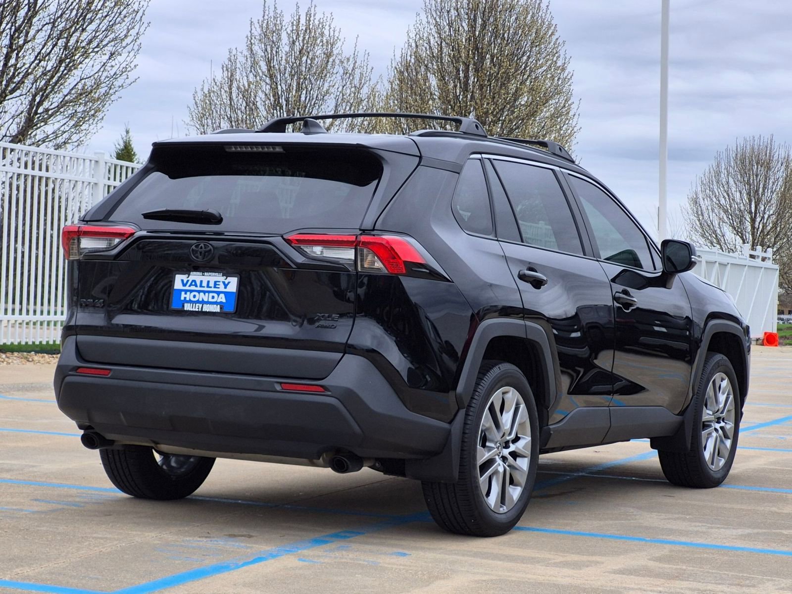 Used 2024 Toyota RAV4 XLE Premium w/ Weather Package image 6