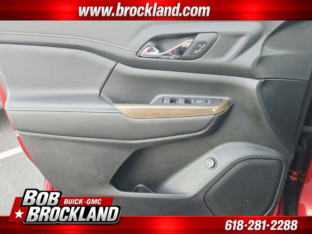 Used 2023 GMC Acadia SLE w/ Driver Convenience Package image 35
