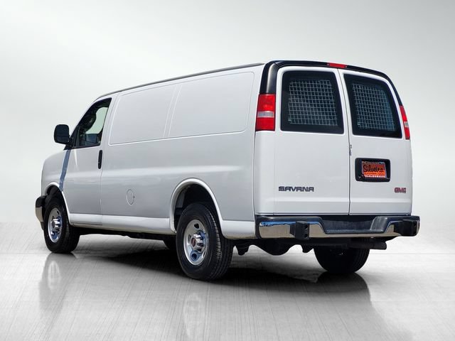 Used 2020 GMC Savana 2500 w/ Driver Convenience Package RWD image 6