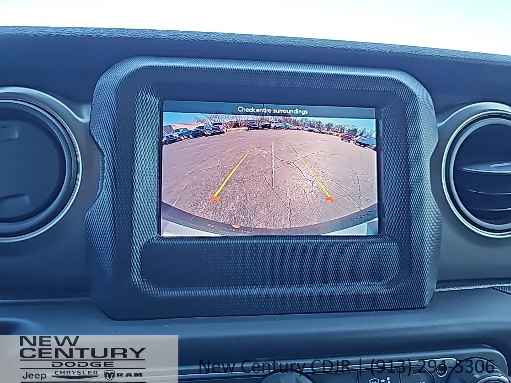 Used 2023 Jeep Wrangler Sport S image 33