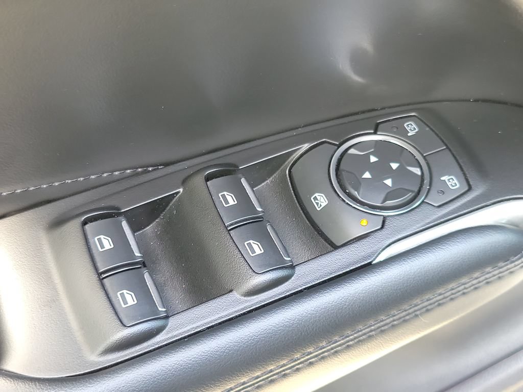Used 2019 Lincoln MKC Premiere FWD image 14