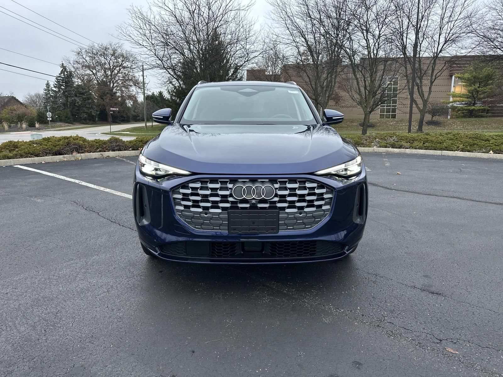 New 2025 Audi Q5 Premium Plus AWD/4WD image 2