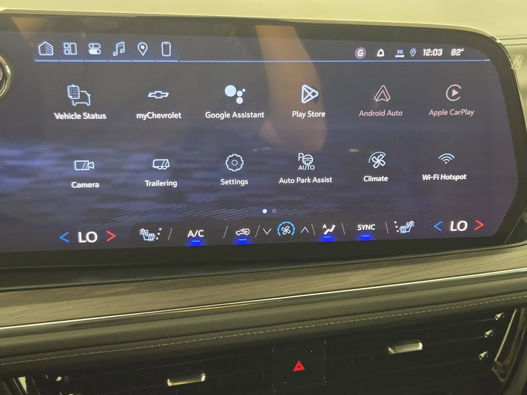 New 2026 Chevrolet Suburban LT w/ Comfort Package RWD image 17