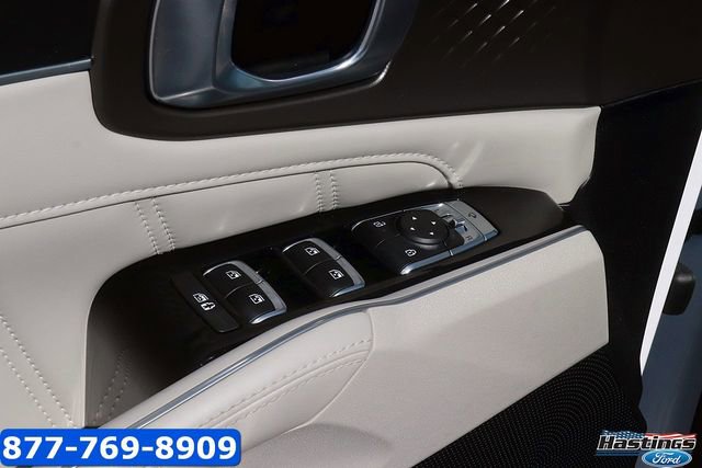 Used 2025 Kia Sorento SX FWD image 10