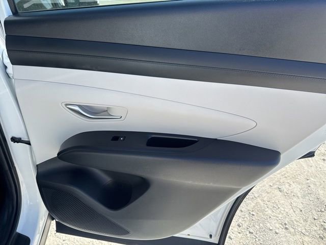 Used 2025 Hyundai Tucson SE FWD image 19