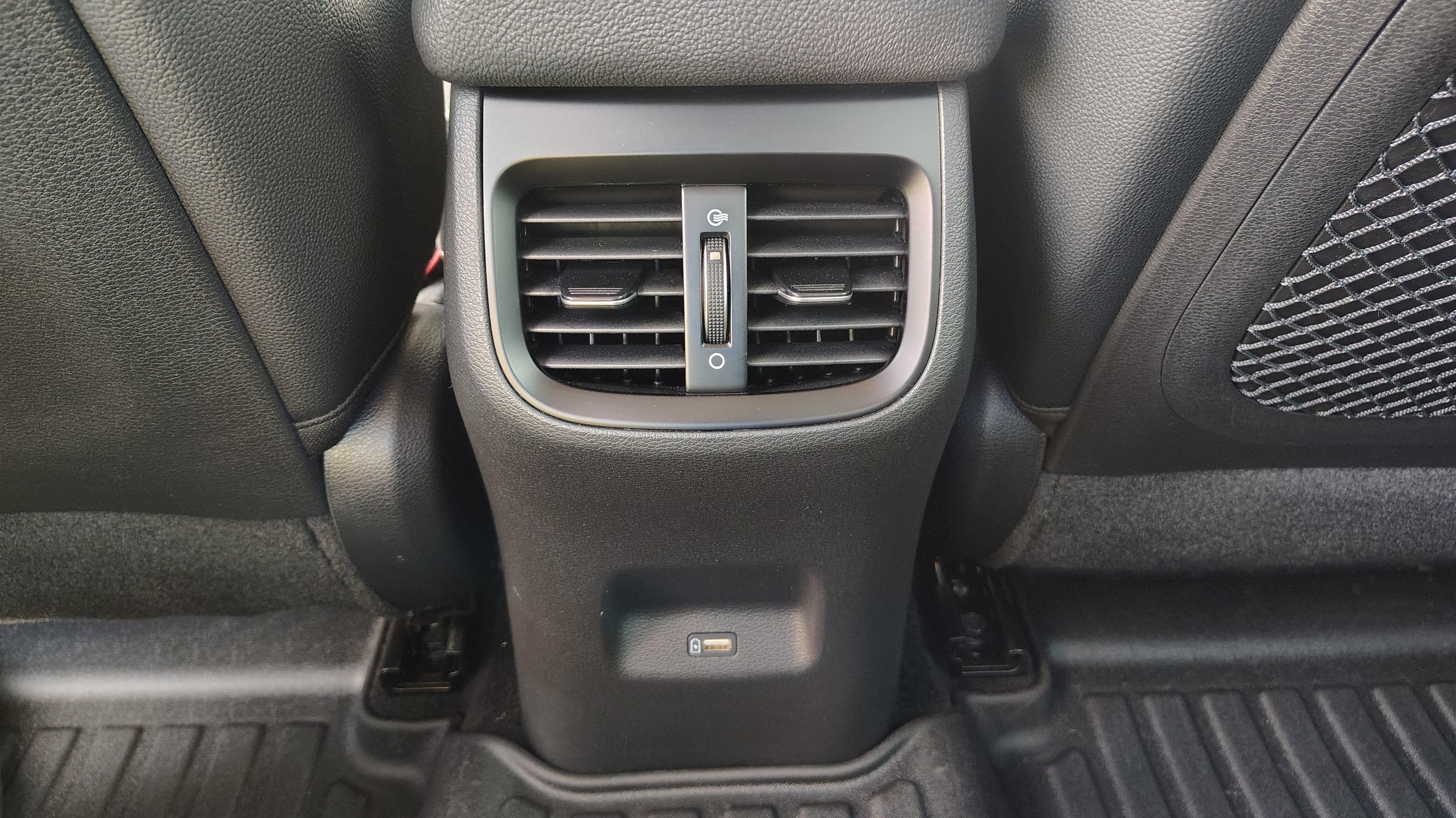 Used 2023 Kia Forte GT w/ GT2 Package FWD image 20
