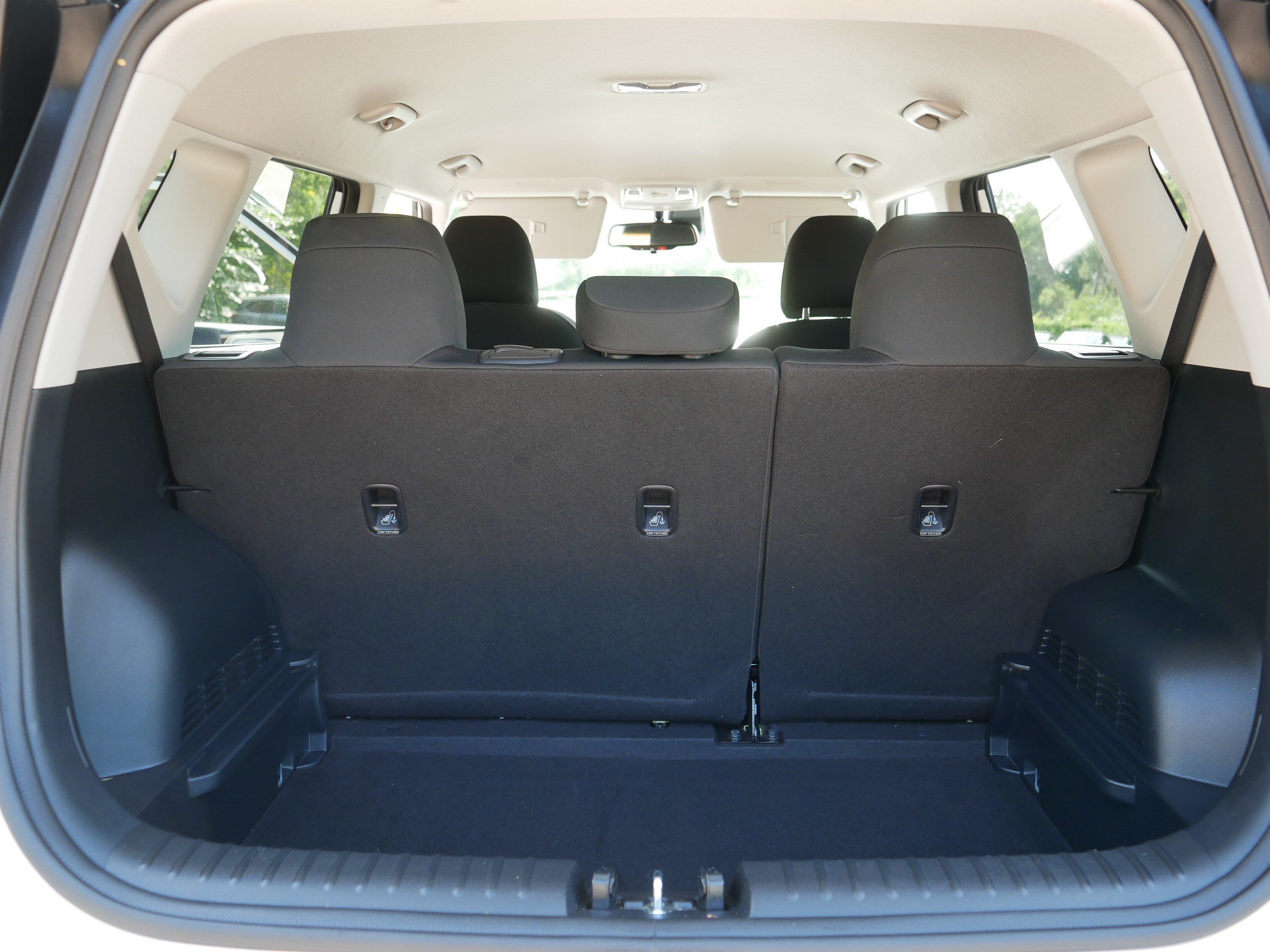 Certified 2024 Kia Soul S FWD image 18
