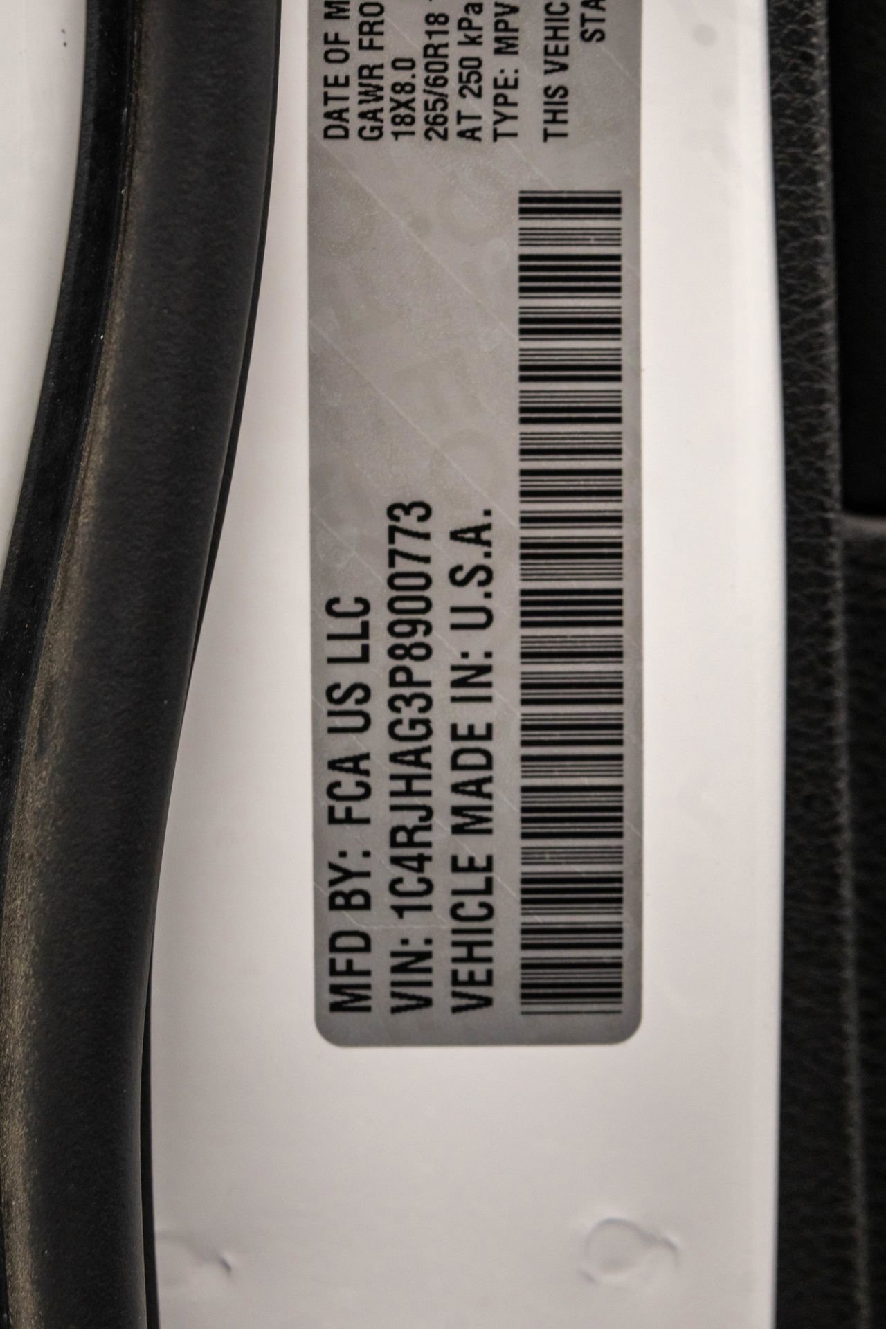 Used 2023 Jeep Grand Cherokee Laredo X image 45