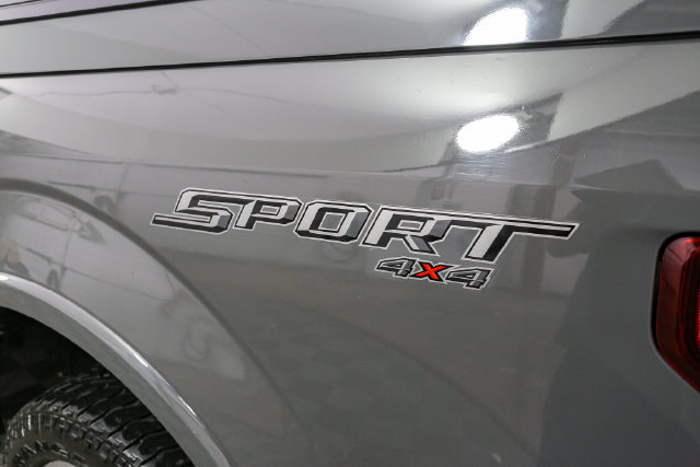 Used 2018 Ford F150 XLT w/ Equipment Group 302A Luxury AWD/4WD image 8
