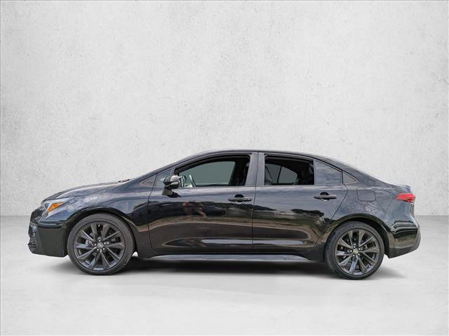 Used 2023 Toyota Corolla XSE FWD image 2