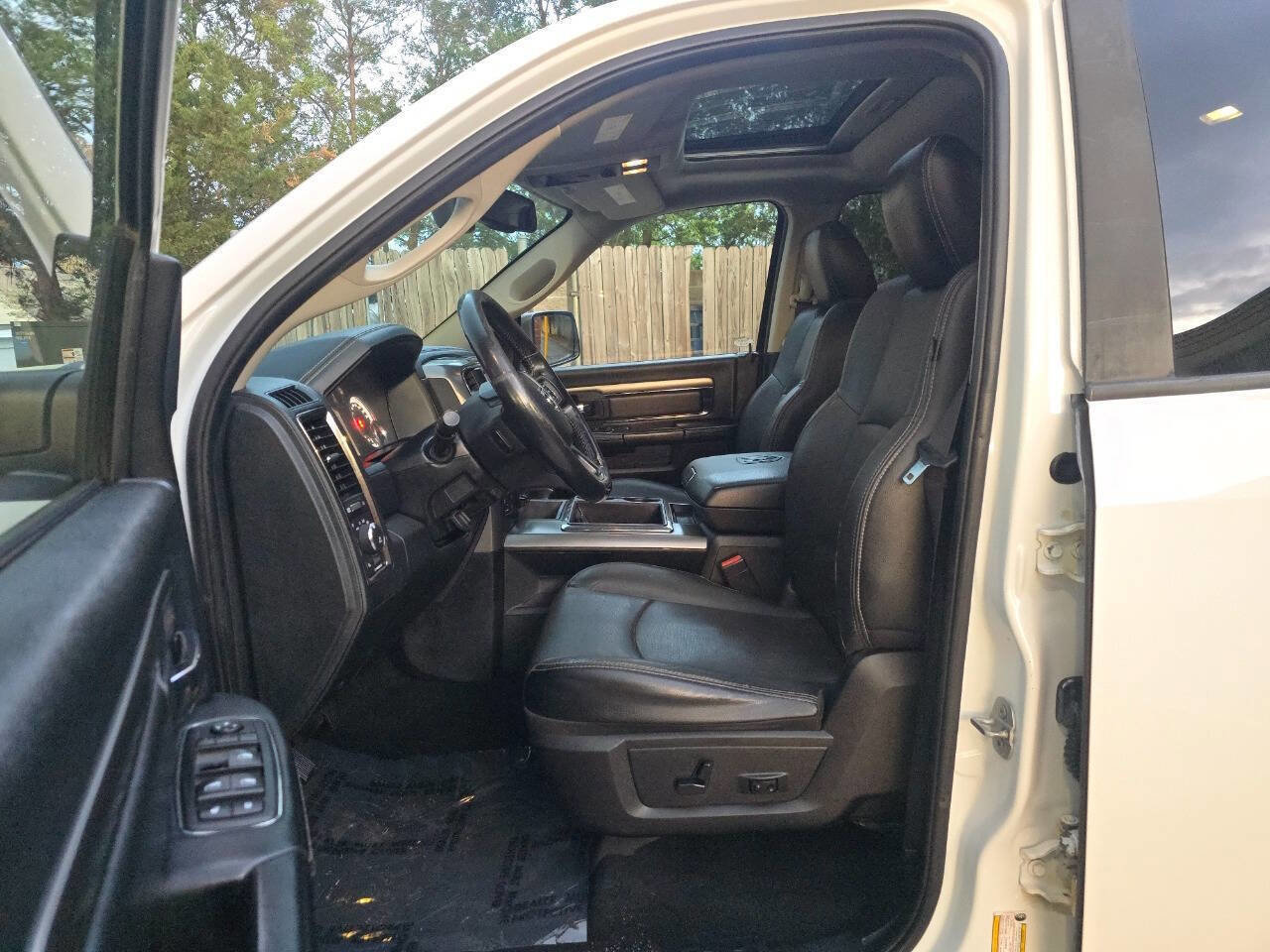 Used 2015 RAM 1500 Sport w/ Sport Premium Group AWD/4WD image 14