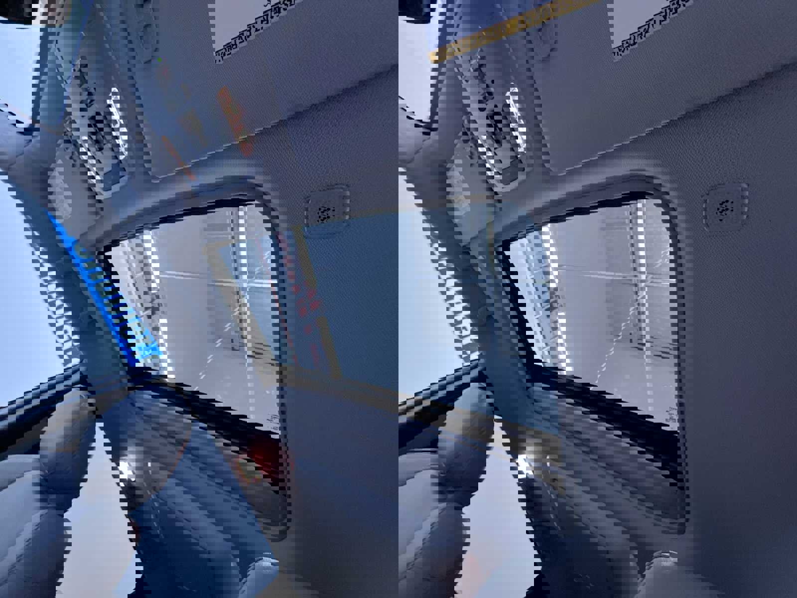 Used 2025 Toyota Sienna XLE w/ XLE Plus Package image 43