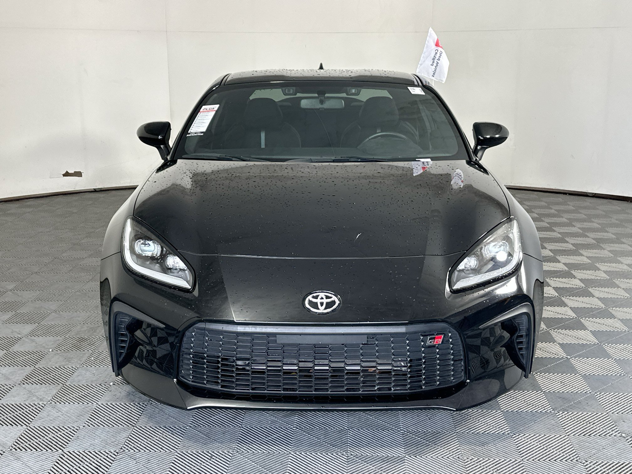 Used 2024 Toyota GR86 Premium RWD image 8