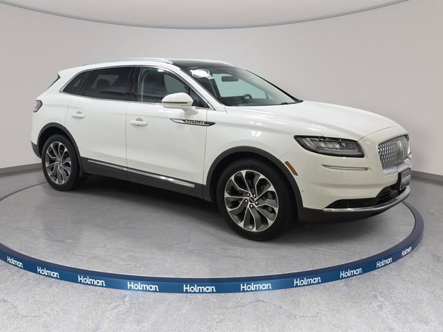 Certified 2022 Lincoln Nautilus Reserve w/ Equipment Group 201A image 3