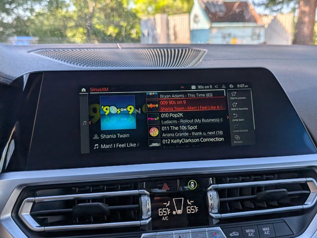 Used 2021 BMW 430i Coupe w/ M Sport Package RWD image 15