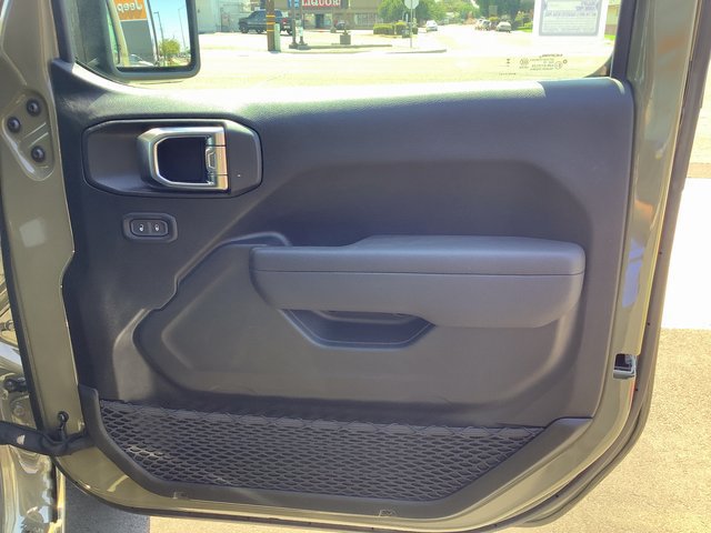New 2025 Jeep Gladiator Sport AWD/4WD image 38
