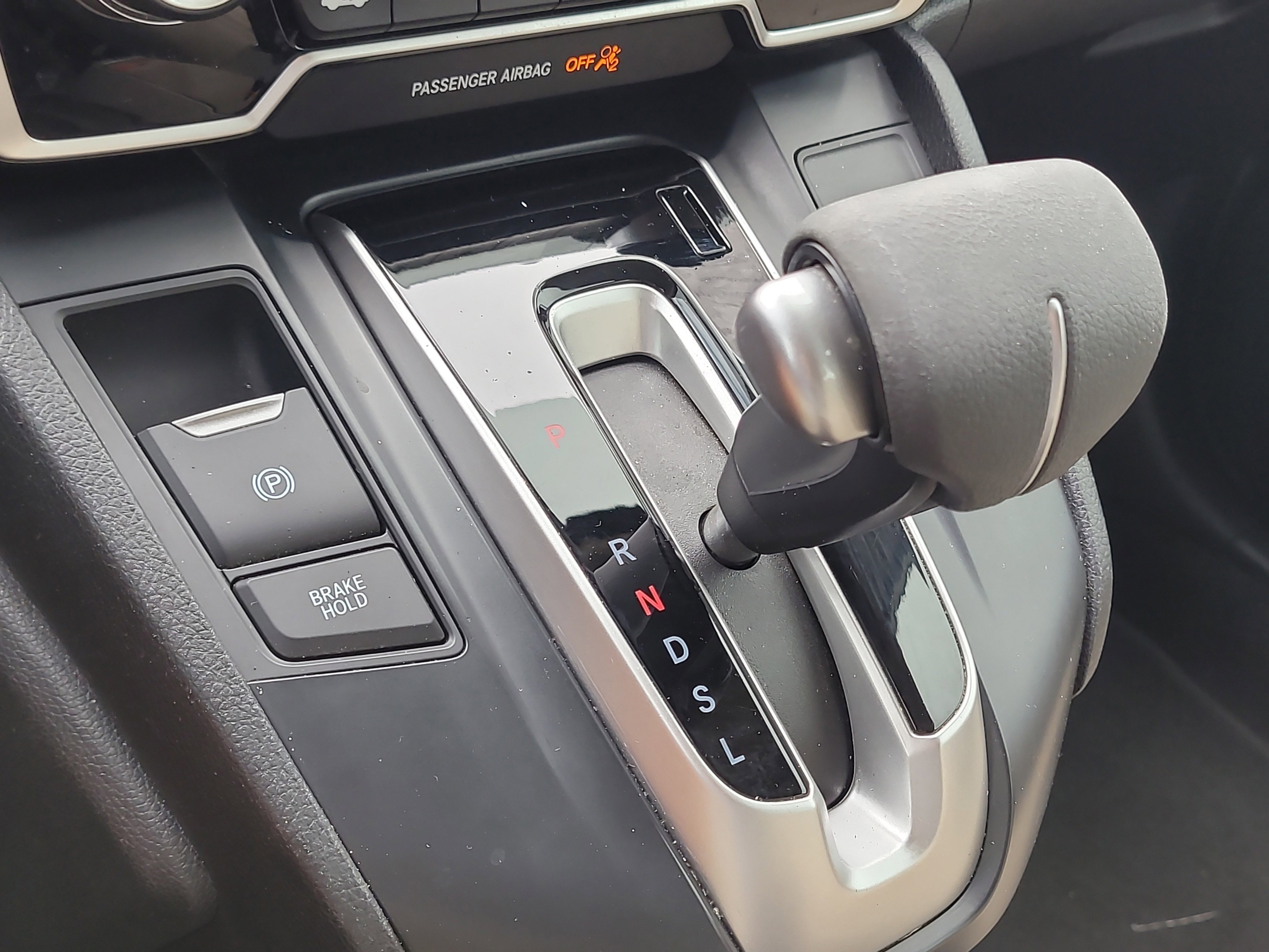 Used 2017 Honda CR-V LX image 24