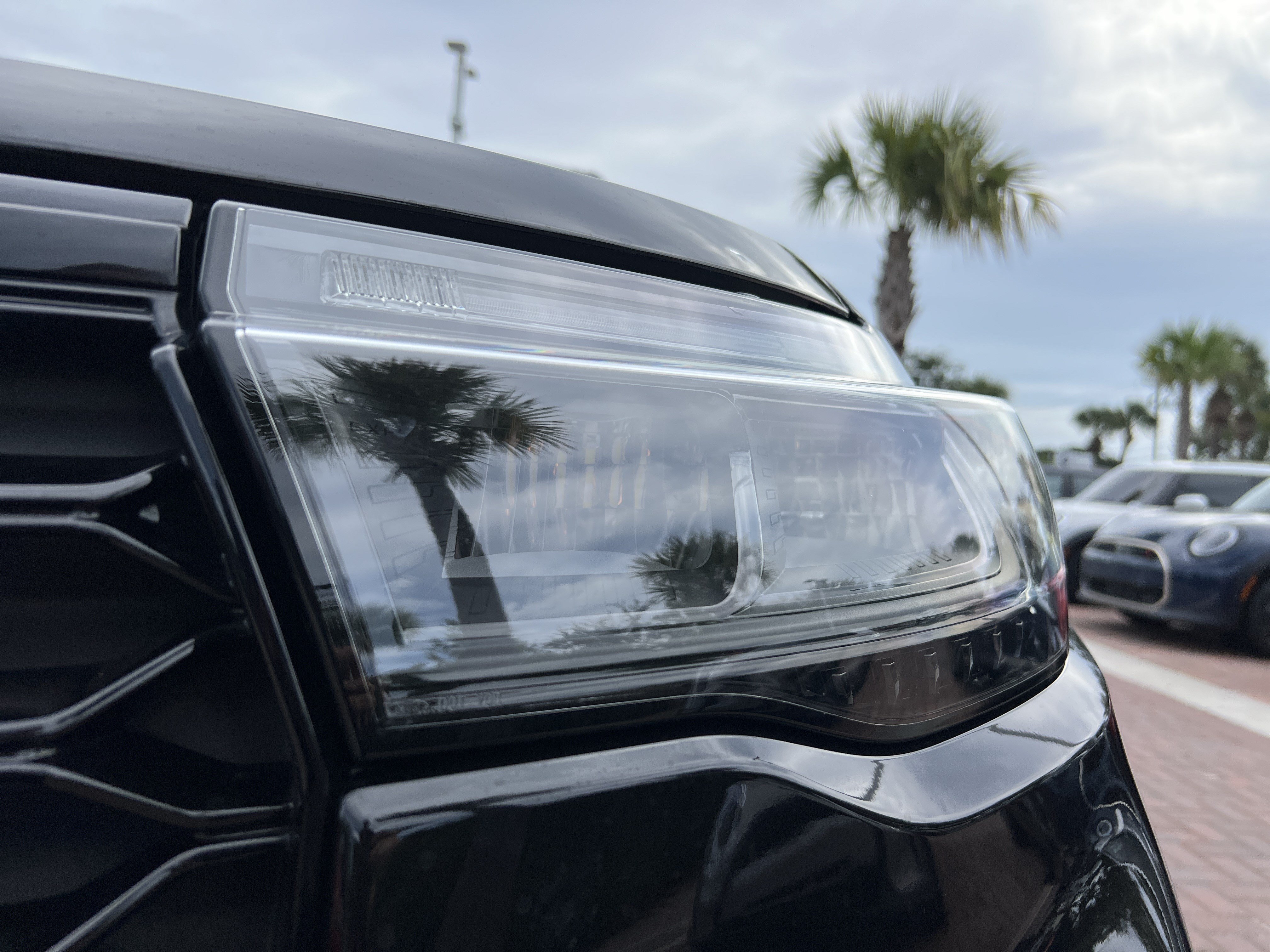 Used 2025 Ford Explorer ST w/ Sun And Sound Package RWD image 6