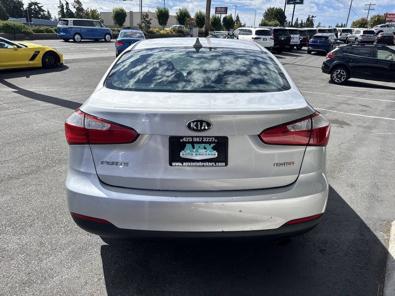 Used 2016 Kia Forte EX FWD image 5
