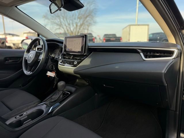 Used 2023 Toyota Corolla LE image 18