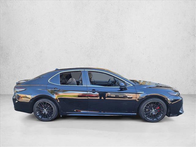 Used 2019 Toyota Camry SE image 4