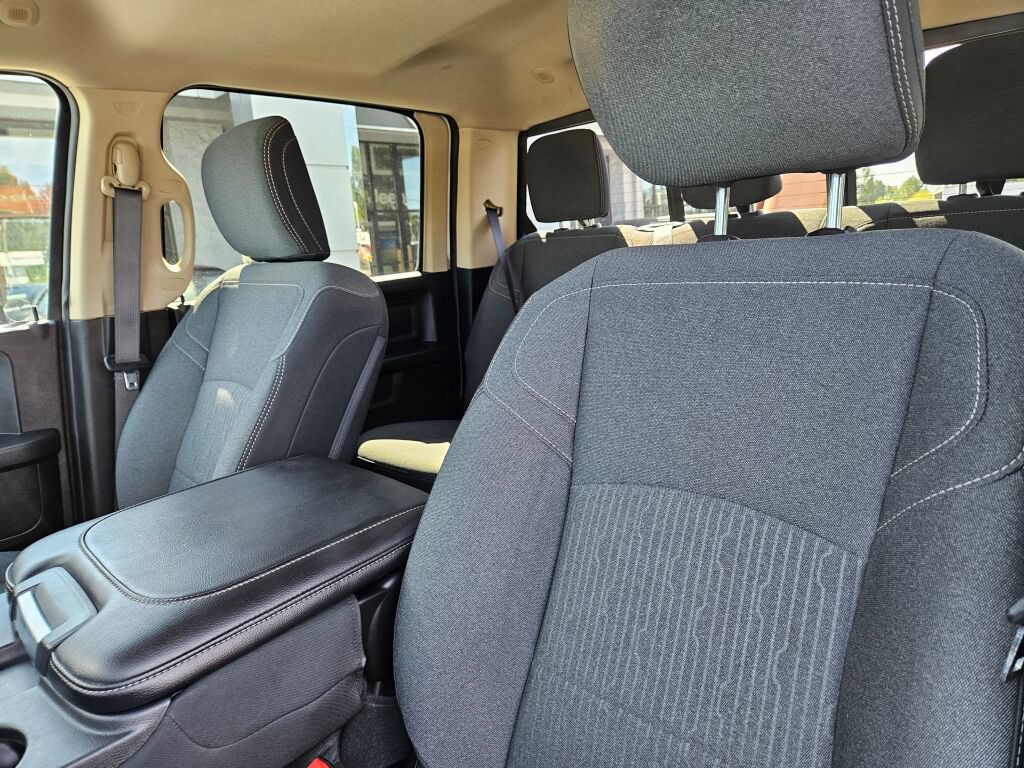 Used 2020 RAM 3500 Tradesman w/ Safety Group AWD/4WD image 17