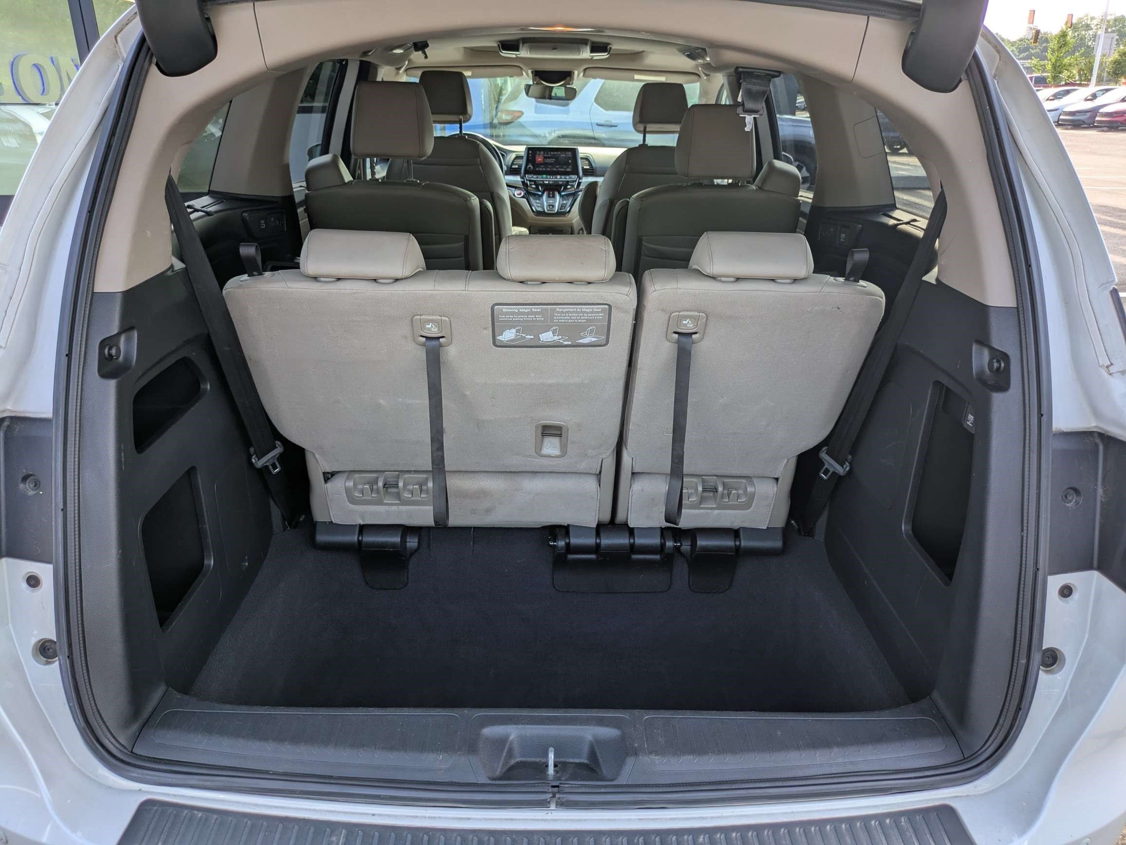 Certified 2022 Honda Odyssey Touring image 18
