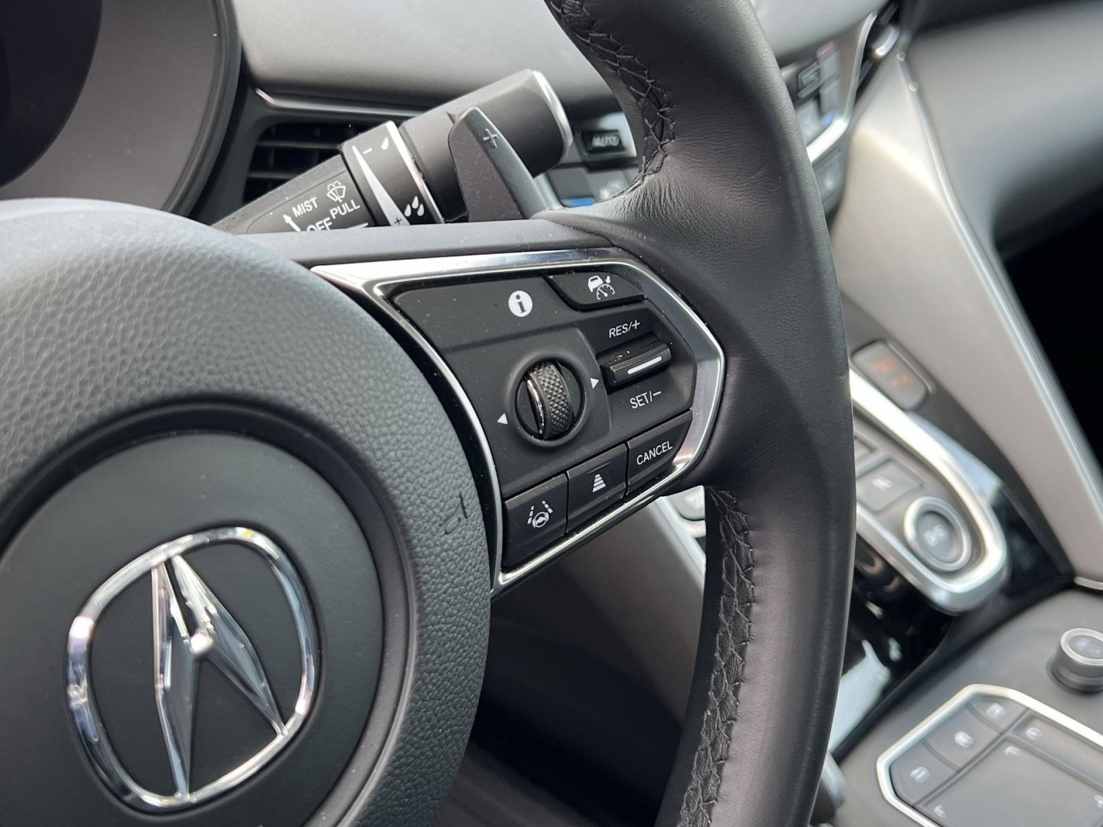 Certified 2025 Acura TLX w/ Technology Package image 29