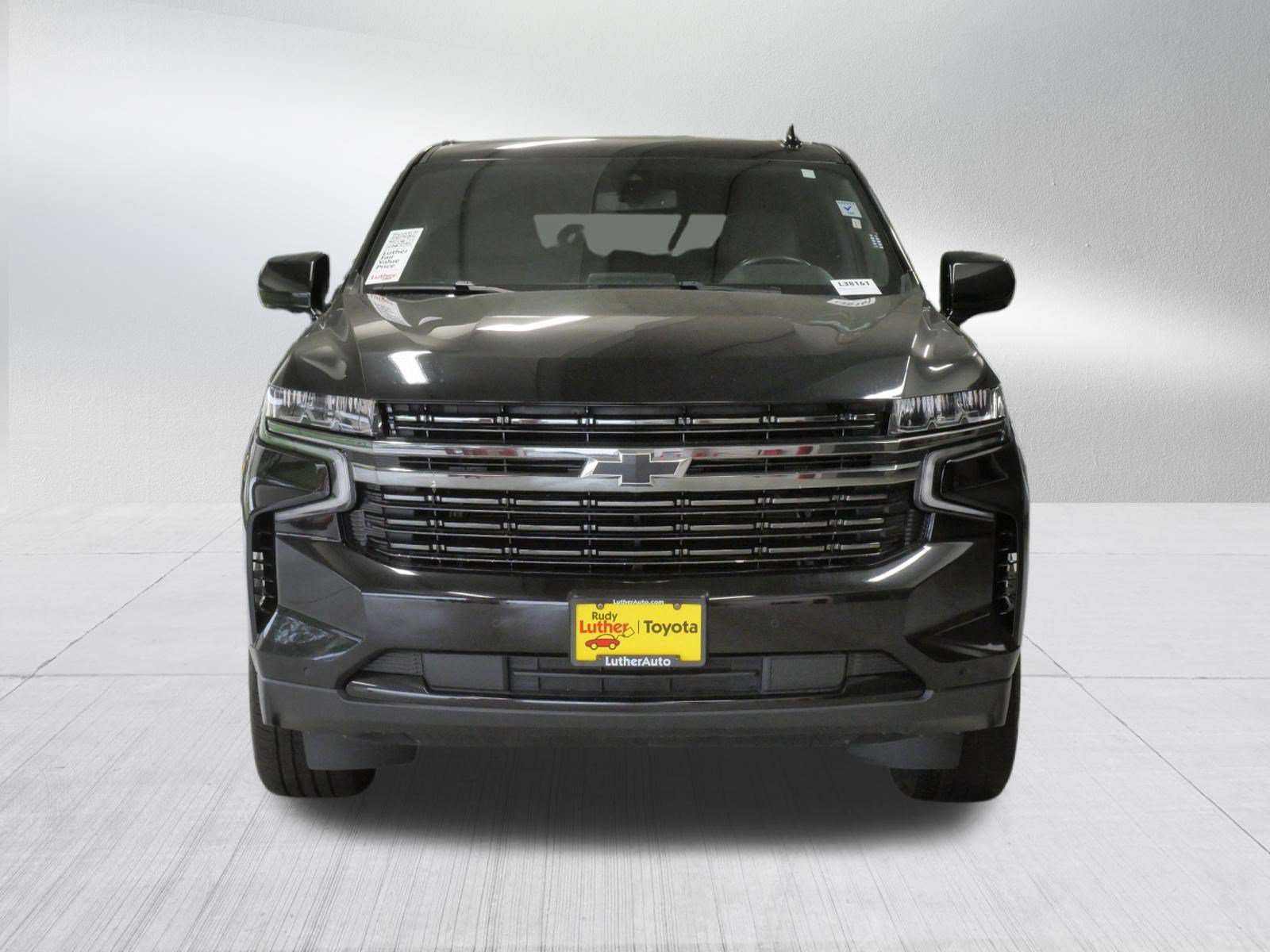 Used 2022 Chevrolet Tahoe RST w/ Sport Performance Package AWD/4WD image 2