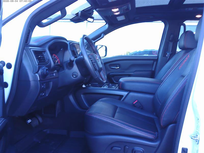 Used 2024 Nissan Titan PRO-4X w/ Pro-4x Convenience Package AWD/4WD image 6