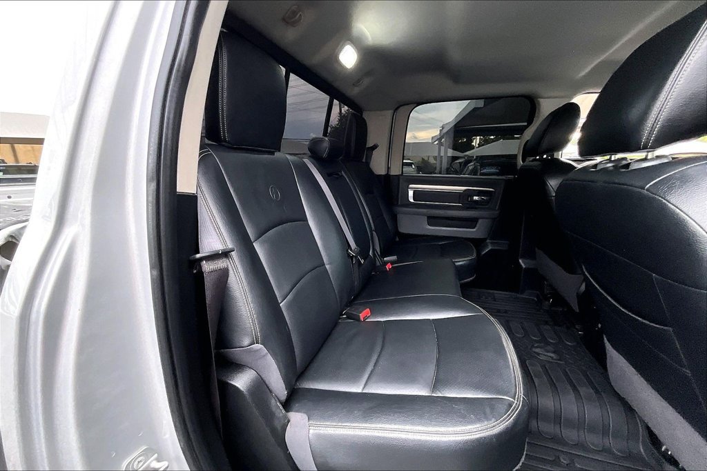 Used 2017 RAM 1500 Lone Star AWD/4WD image 35