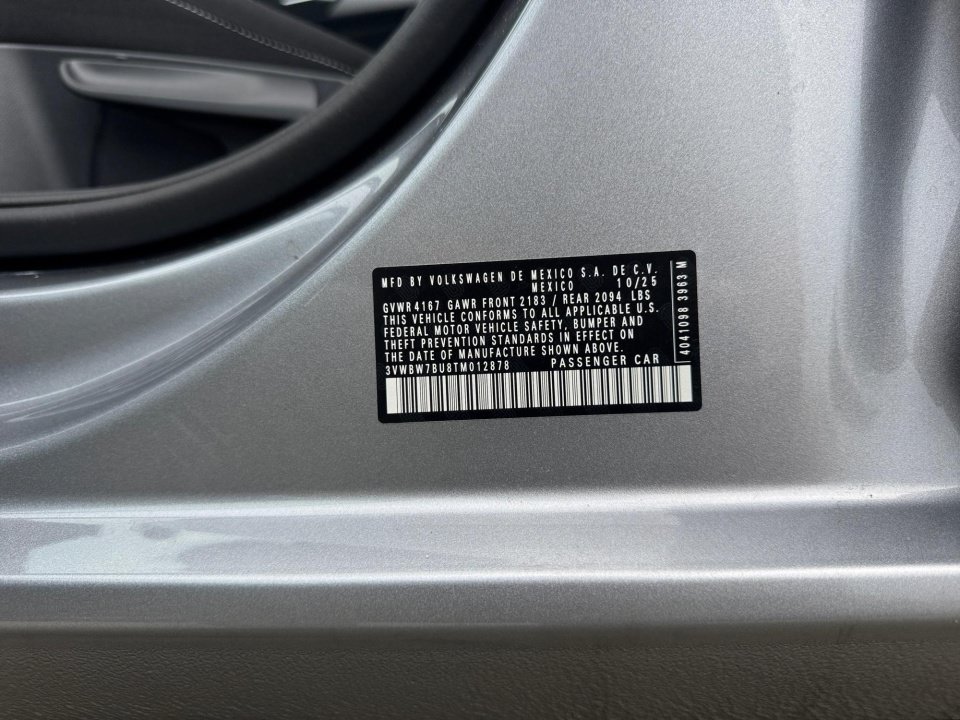 Used 2026 Volkswagen Jetta Sport FWD image 35