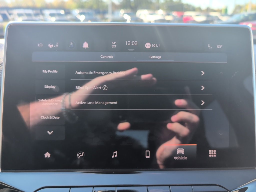 Used 2022 Jeep Compass Limited image 44