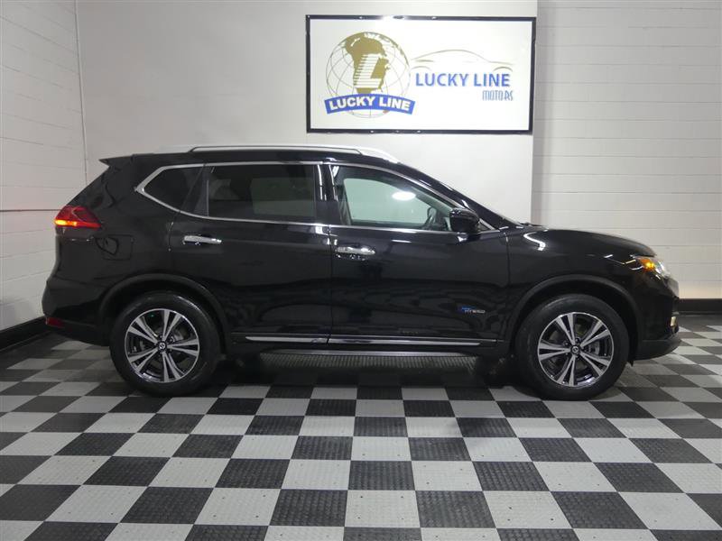 Used 2017 Nissan Rogue SL w/ SL HEV Premium Package image 6