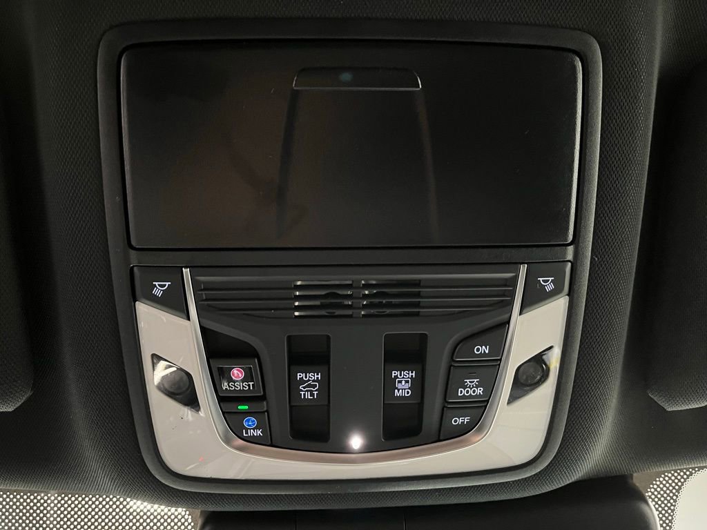 New 2026 Acura RDX SH-AWD image 9