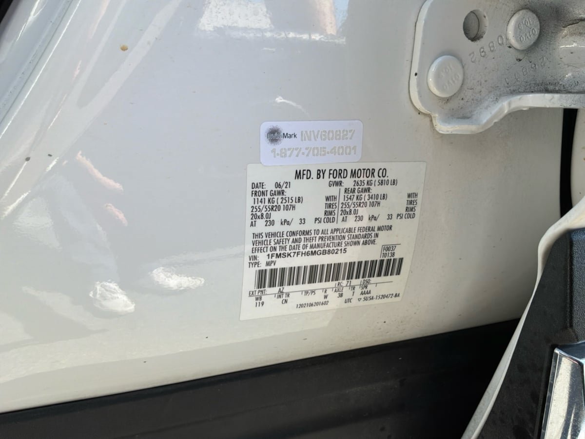 Used 2021 Ford Explorer Limited w/ Equipment Group 301A RWD image 23