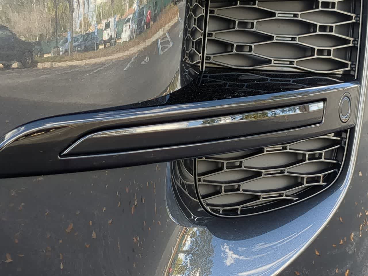 New 2025 Land Rover Range Rover Sport Dynamic SE AWD/4WD image 11