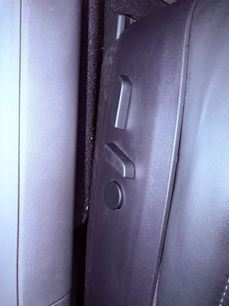 Used 2019 Tesla Model 3 Long Range image 18