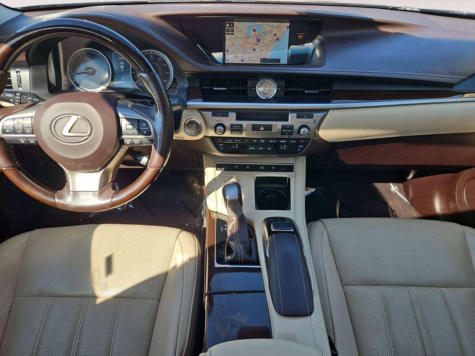 Used 2018 Lexus ES 350 w/ Luxury Package w/Wood Trim FWD image 11