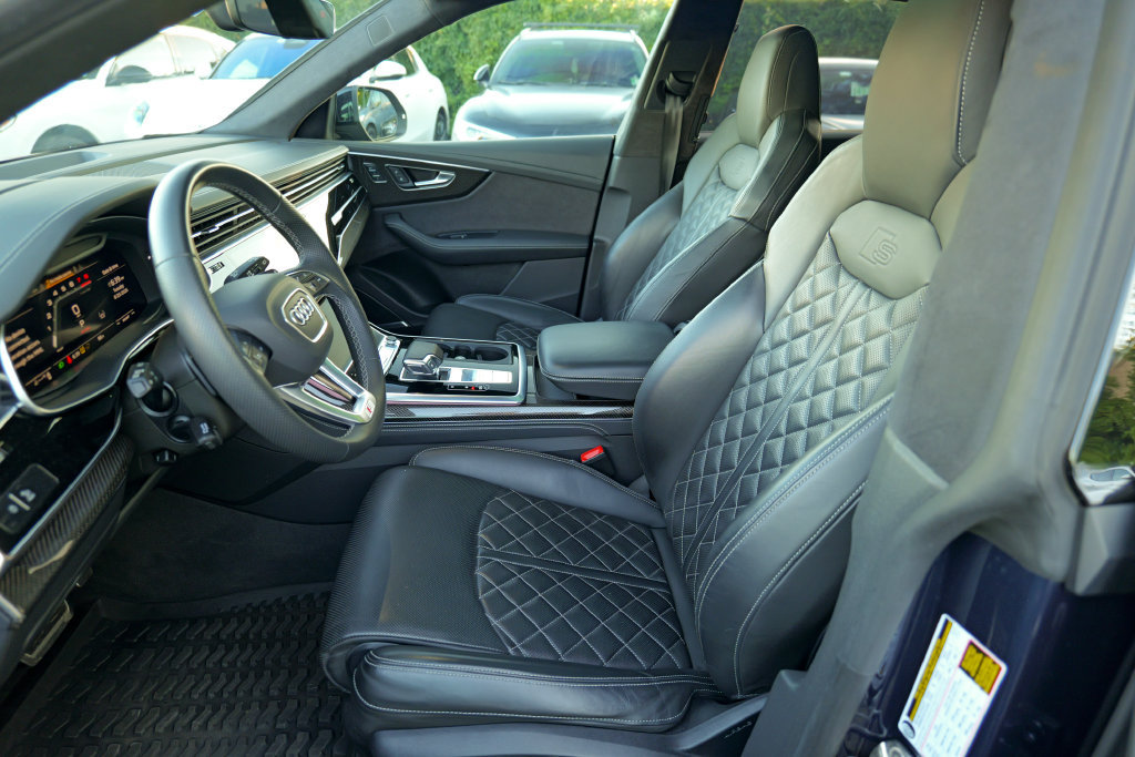 Used 2023 Audi SQ8 Prestige w/ Prestige Package AWD/4WD image 21