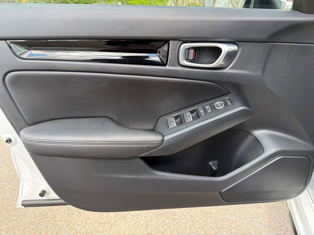 Used 2023 Honda Civic EX-L image 17