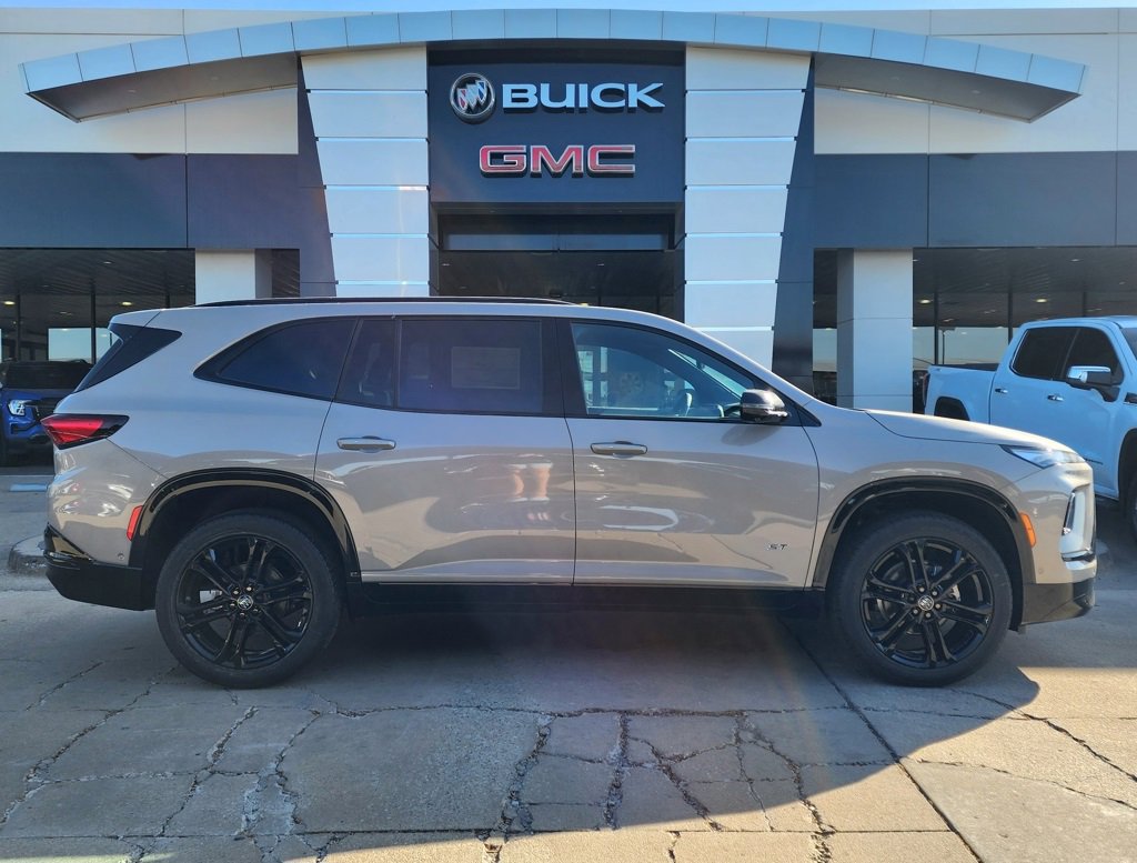 New 2026 Buick Enclave Sport Touring w/ Super Cruise Package image 3